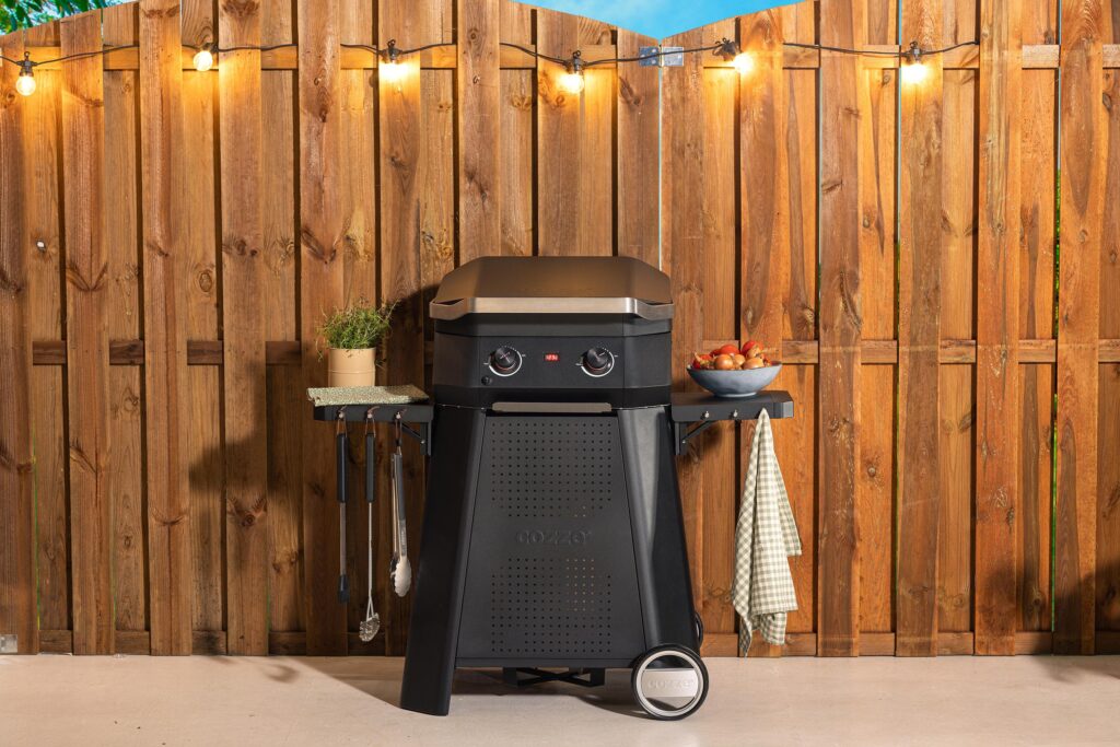 Cozze outdoor cooking and preparation units