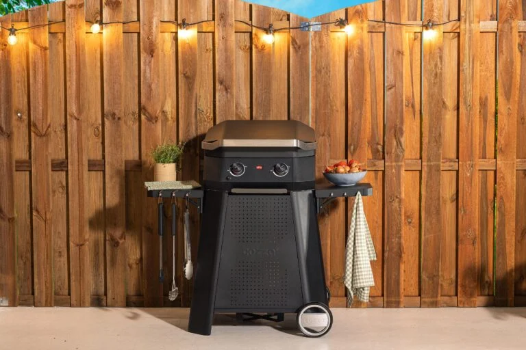 Cozze outdoor cooking and preparation units